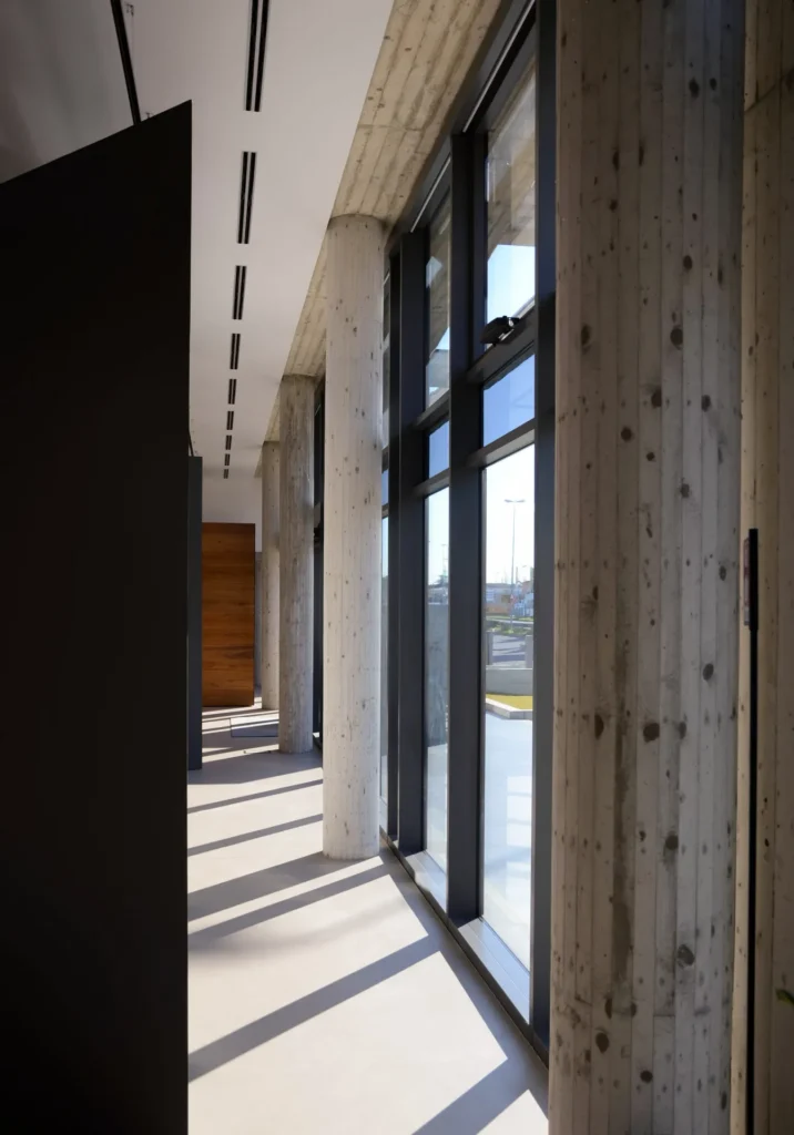 immagine interna della azienda gazzini ceramiche